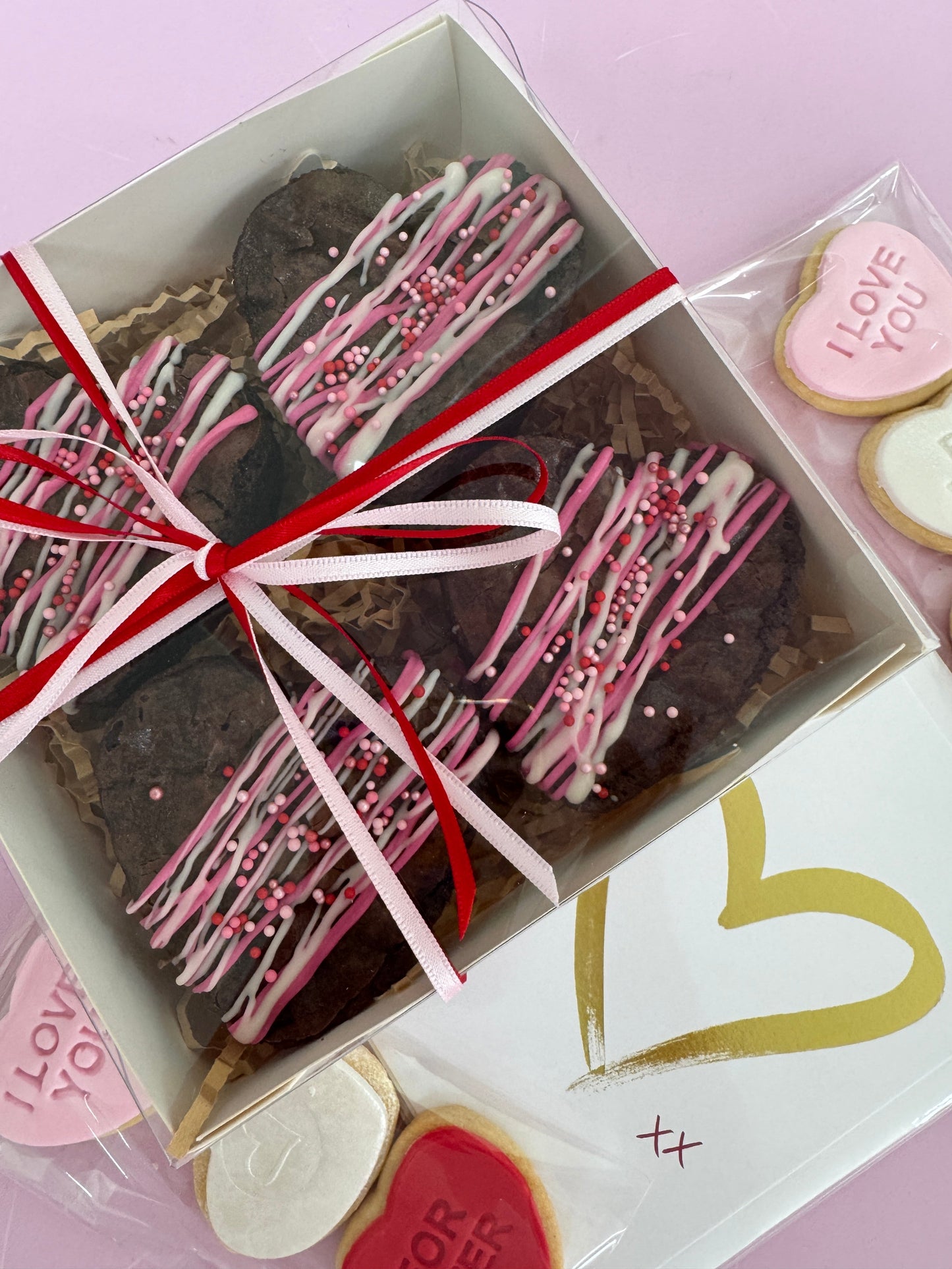 Triple chocolate brownie pack