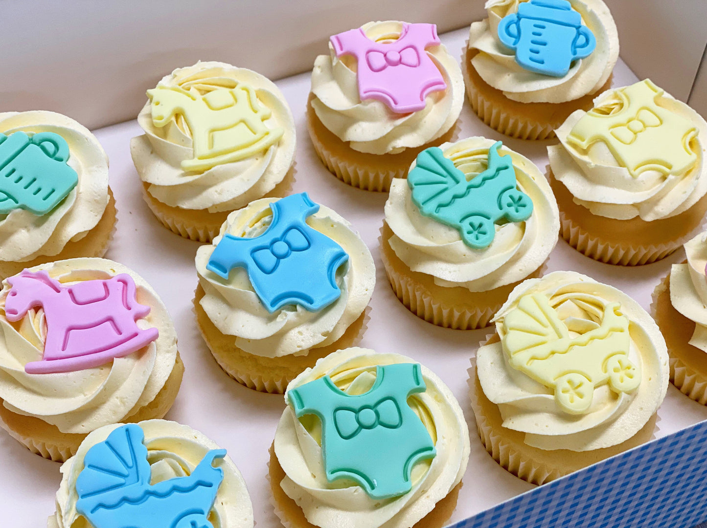 Baby Shower Cupcakes