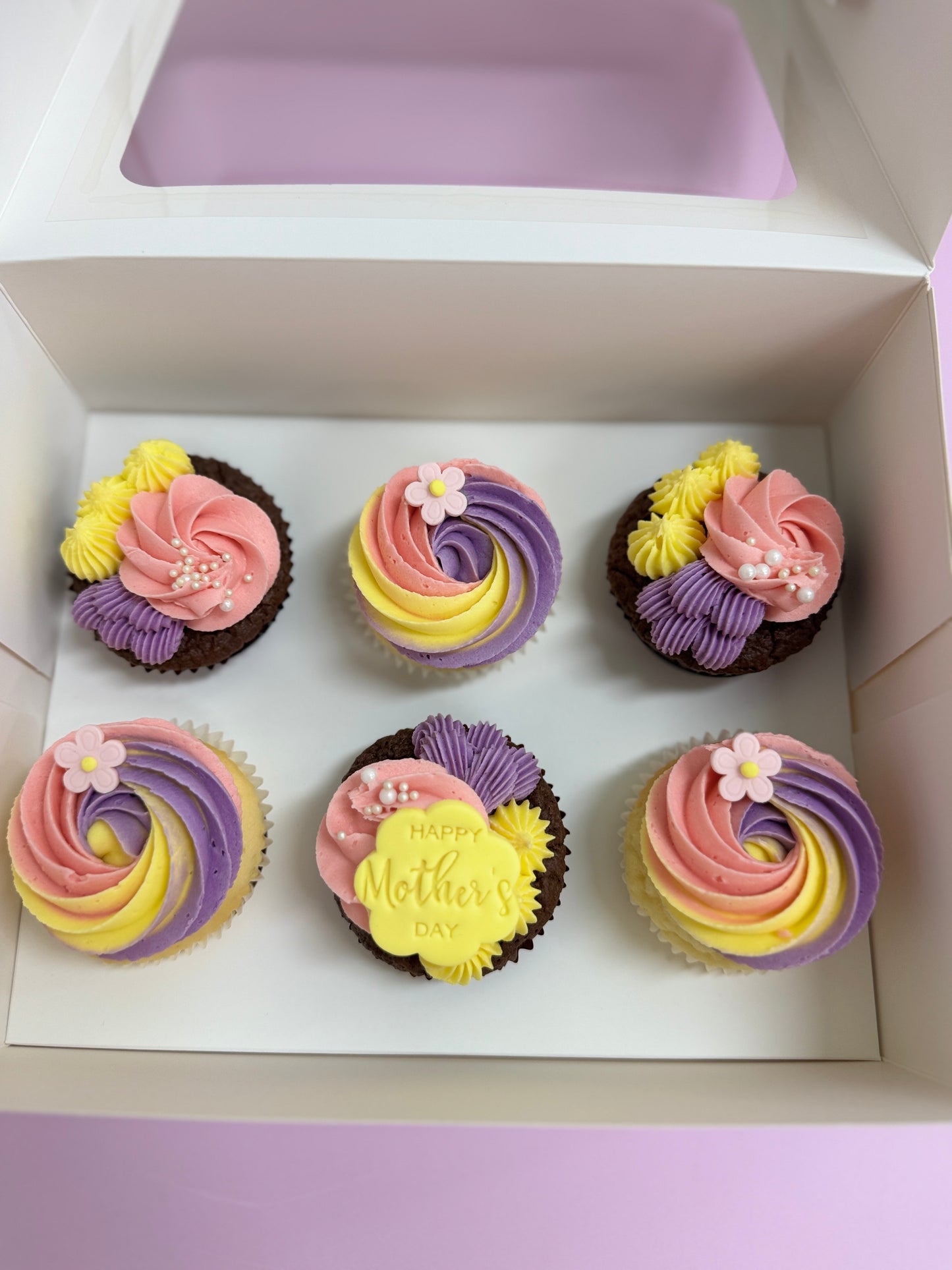 Mothers Day Cupcakes
