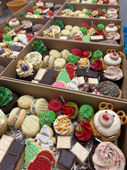 Mixed Christmas Sweet Treat Box