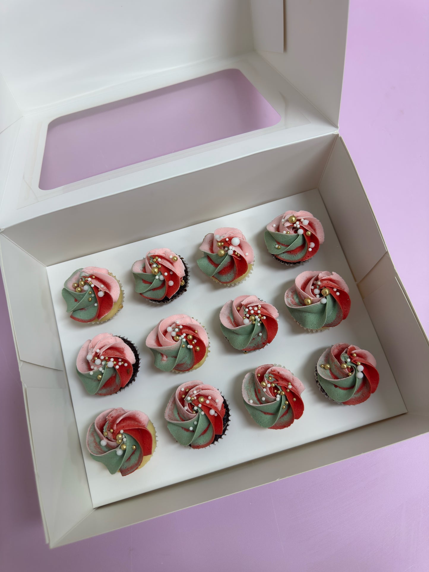 Mini Christmas Cupcakes